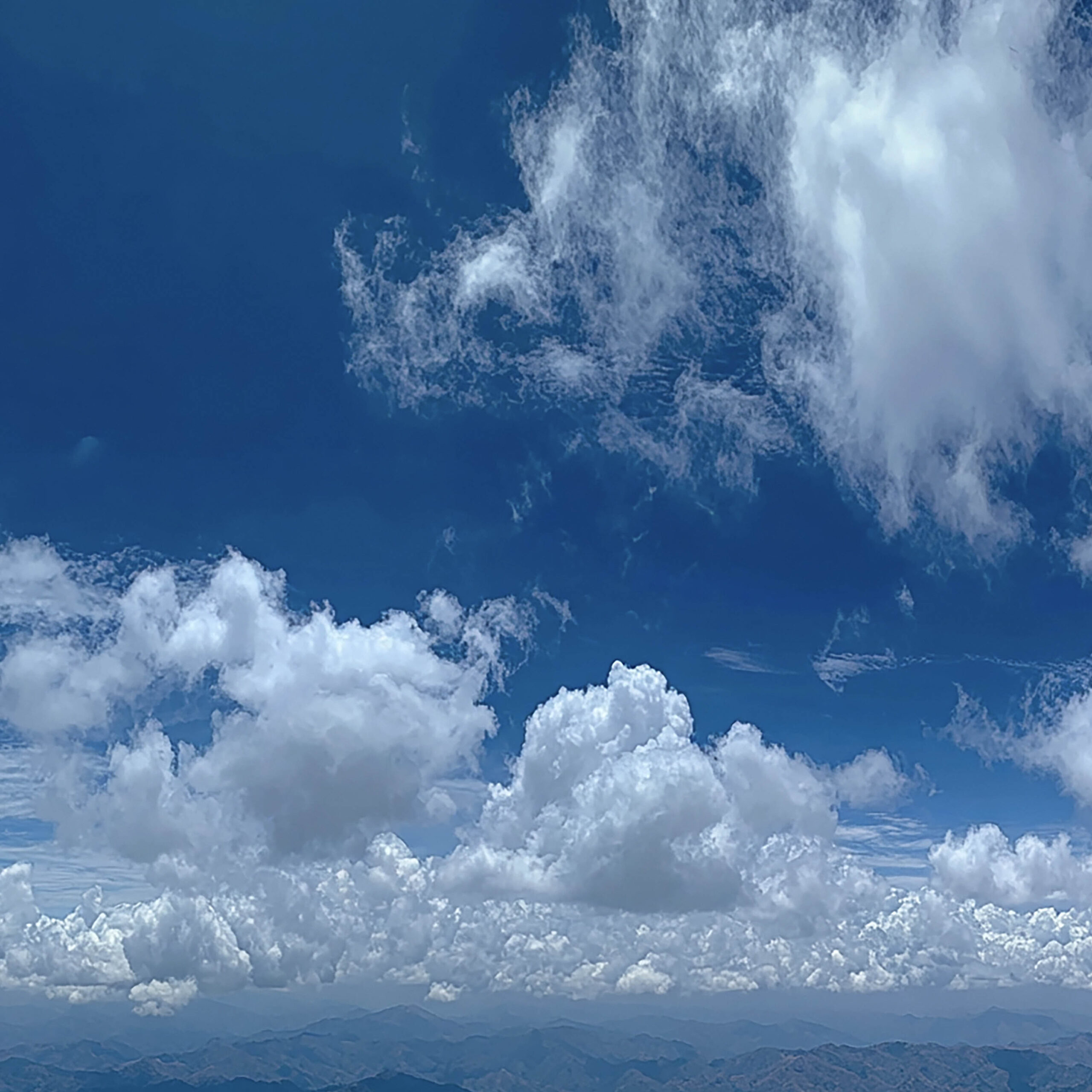 空背景,雲素材,青空,スカイ背景,自然風景,雲テクスチャ,空デザイン,空画像